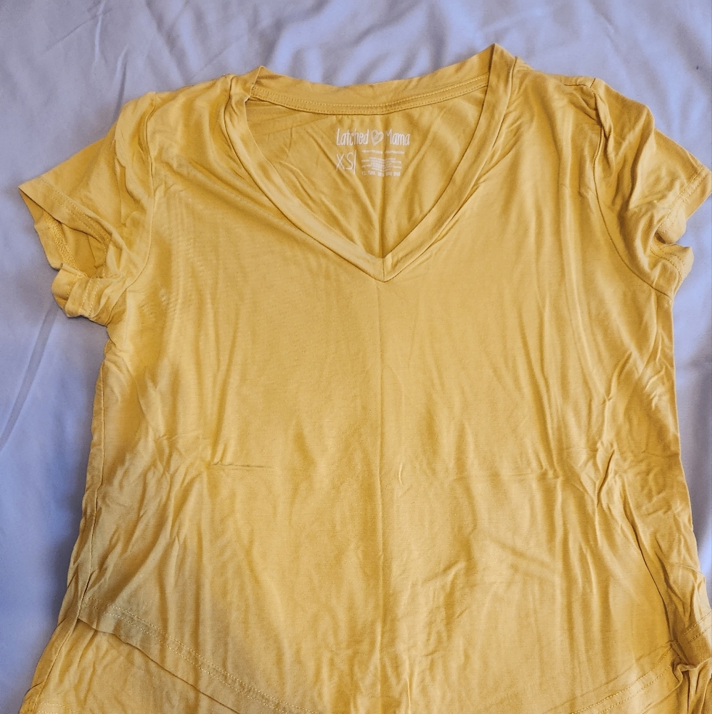 Latched Mama boyfriend tee